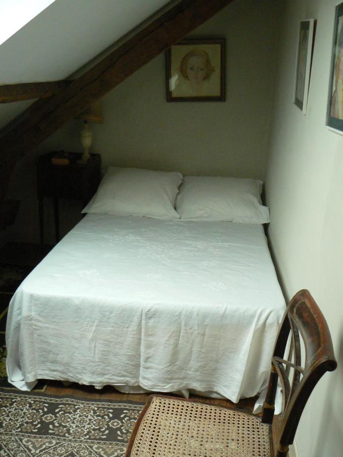 15 Rue Francois Bretagnolle Bed & Breakfast Le Lonzac Exterior foto